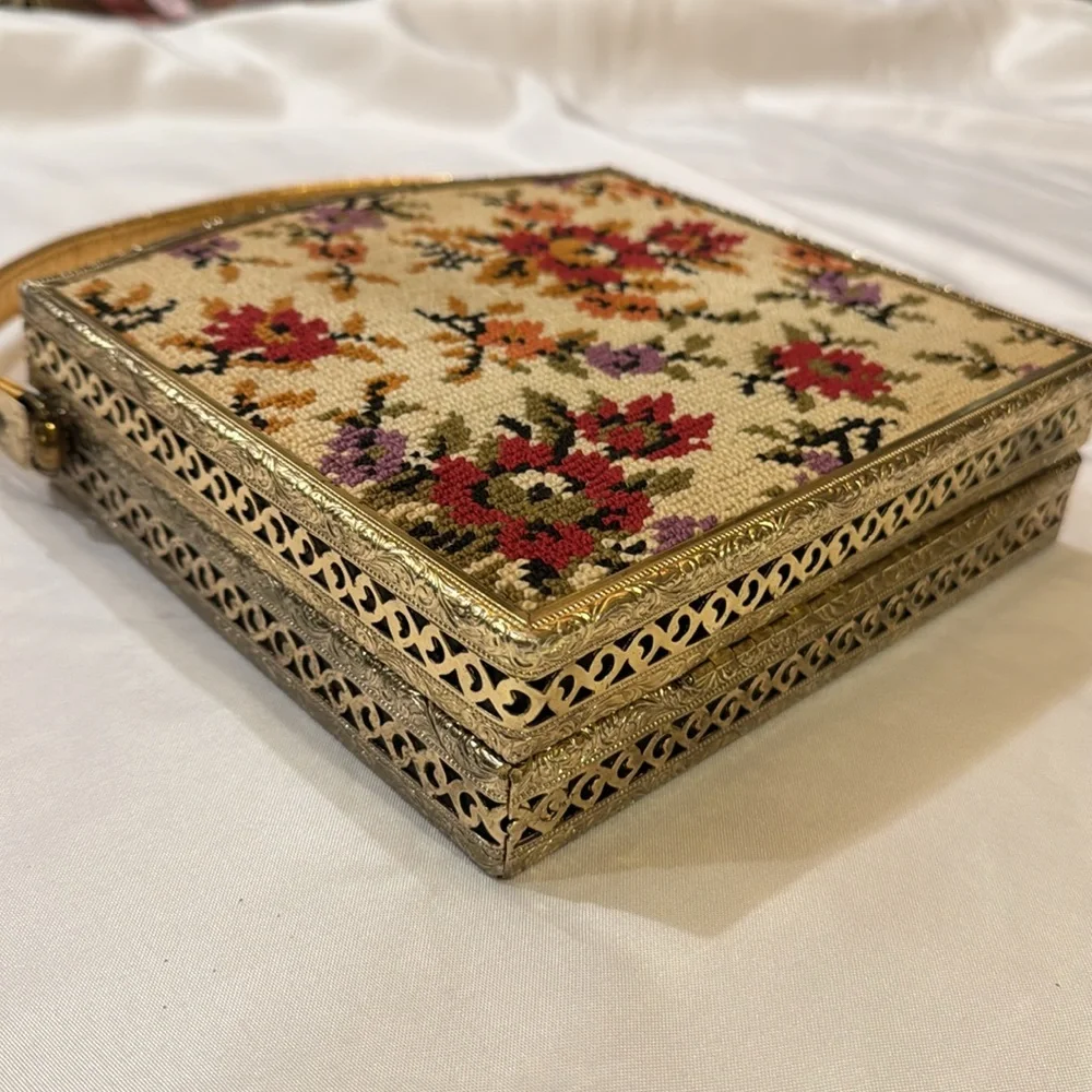 Vintage 1950’s Filigree Metal & Needlepoint Handbag Purse - Picture 6 of 17